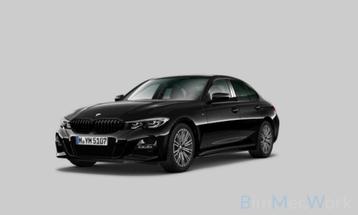 BMW 318ia M-SportPakket * Benzine * Automaat * beschikbaar voor biedingen