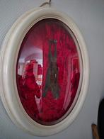 Hangende vleermuis in grote ovale kader, Antiek en Kunst, Ophalen of Verzenden