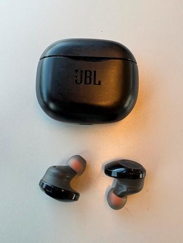 Oortjes JBL beschikbaar voor biedingen