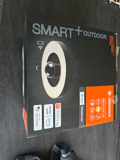 Smart lamp voor buiten of binnen met camera ptz en sensor, Huis en Inrichting, Lampen | Plafondlampen, Zo goed als nieuw, Ophalen of Verzenden
