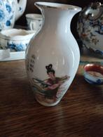 Petit vase chinois en porcelaine, Ophalen