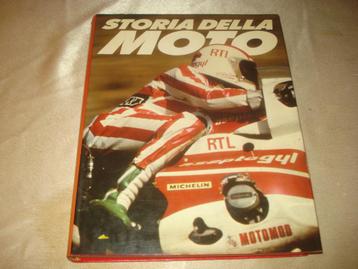 Storia Della Moto - Beau Livre de 312 Pages beschikbaar voor biedingen