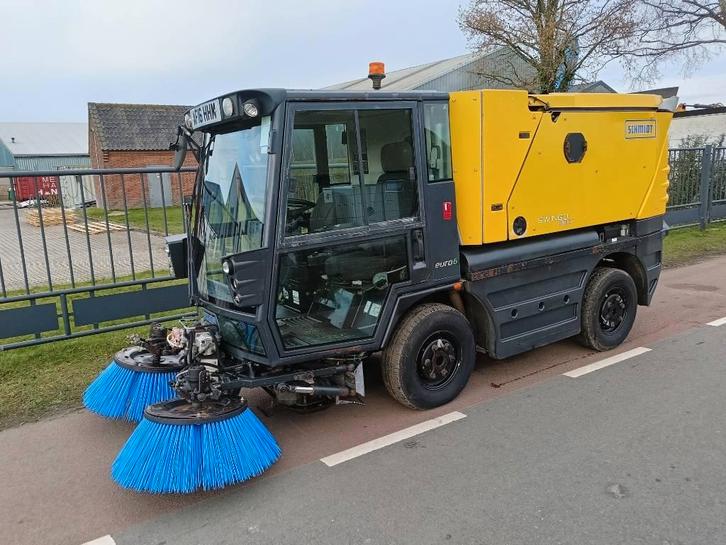 Schmidt Compact 200 swingo 200 veegmachine brush, Articles professionnels, Machines & Construction | Entretien & Nettoyage