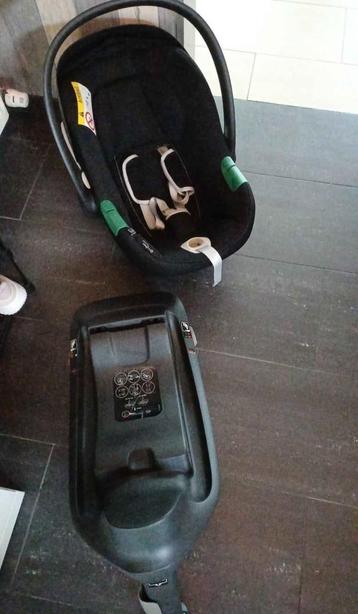 Cybex maxi cosi en isofix base beschikbaar voor biedingen