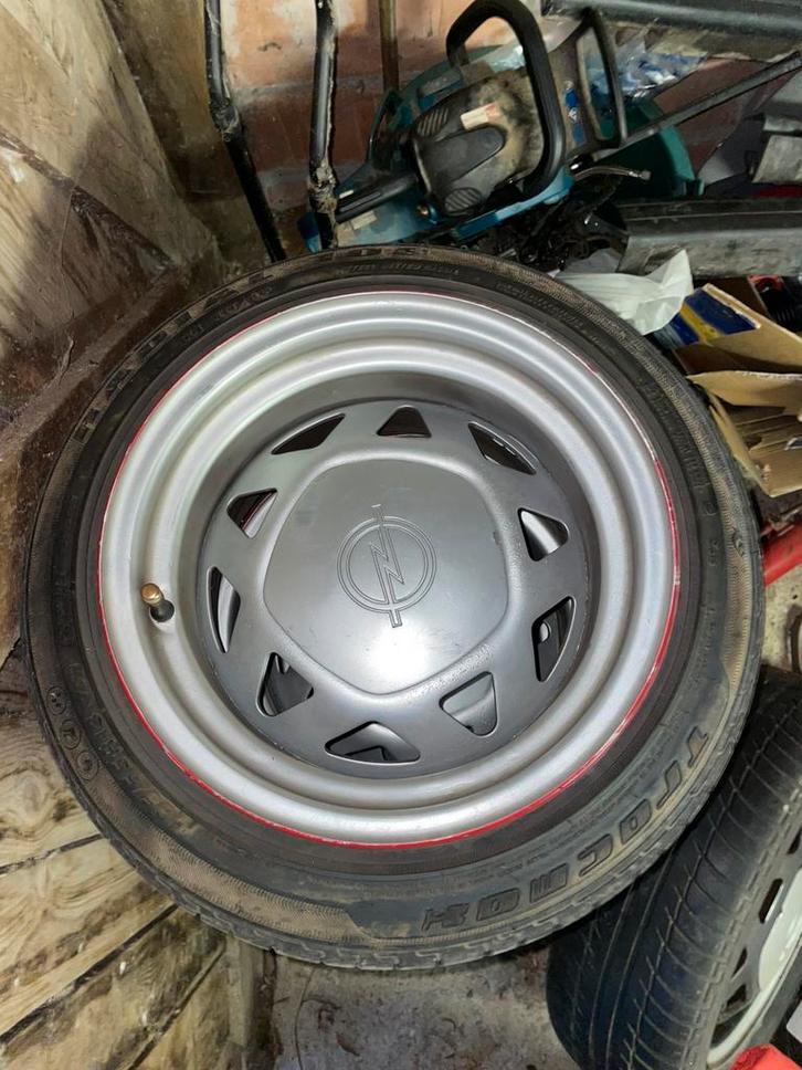 Opel breedset, Auto-onderdelen, Banden en Velgen, Band(en), Ophalen