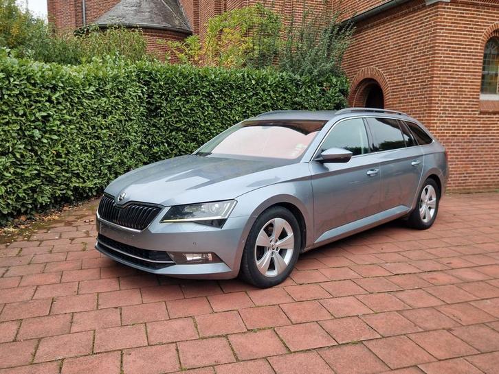 Skoda Superb 2016 Edition Euro6 volledig optie**, Auto's, Skoda, Bedrijf, Te koop, Superb, ABS, Achteruitrijcamera, Airbags, Airconditioning