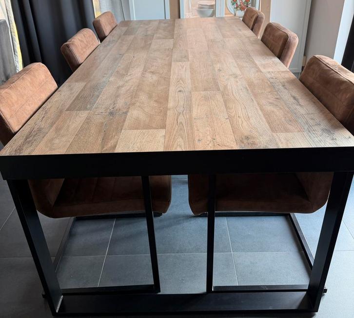 Table a manger + chaises, Maison & Meubles, Salles à manger complètes, Comme neuf, 6 à 8 chaises, Enlèvement ou Envoi