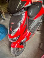 Aprillia Sr50 B klasse, Fietsen en Brommers, Ophalen of Verzenden, Zo goed als nieuw