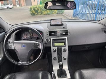 VOLVO V50/1600cc DIESEL/FULL OPTION/GEKEURD/GARANTIE beschikbaar voor biedingen