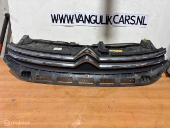 Grill Citroen C3 III ('16-'24), Auto-onderdelen, Carrosserie, Citroën, Gebruikt, Ophalen of Verzenden