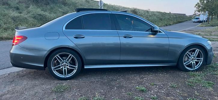 W213 E200 110kw/150Ch panoramique/360caméra/138.000KM  2018, Auto's, Mercedes-Benz, Particulier, E-Klasse, 360° camera, Aangepast voor mindervaliden