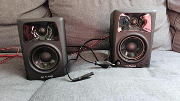 M-AUDIO AV32 actieve bewakingsluidspreker beschikbaar voor biedingen