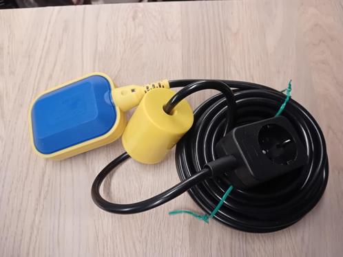 Slim vullen & ledigen? Onze vlotters regelen het voor jou, Tuin en Terras, Waterpompen, Nieuw, Elektrisch, Overige typen, Ophalen of Verzenden