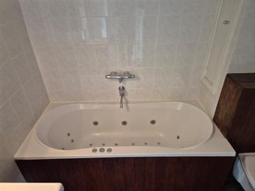 Baignoire massage encastrée bain à bulles avec robinet 1m80, Moins de 100 cm, Enlèvement, Utilisé, 50 à 100 cm