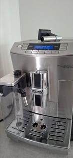 Delonghi Primadonna Deluxe koffiemachine in RVS en garantie, 10 kopjes of meer, Ophalen of Verzenden, Afneembaar waterreservoir