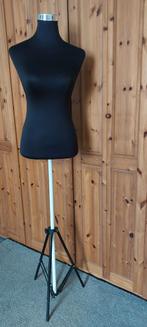 Mannequin femme, Kleding | Dames, Kledingrekken, Ophalen, Gebruikt