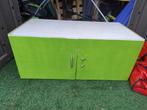 Gratis kast garage beetje gehavend, Ophalen