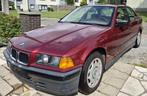 BMW 318i ancêtre, Auto's, BMW, 4 deurs, Achterwielaandrijving, Beige, 4 cilinders