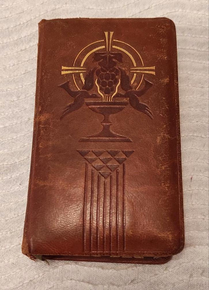 Vesper-missaal 1947, Antiek en Kunst, Antiek | Boeken en Manuscripten, Ophalen of Verzenden