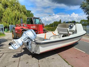 Dell quay dory 17' boot boat vis + honda BF50 moto