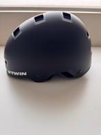 BTWIN fietshelm voor kinderen 48 tot 59 cm. Nieuwstaat., Fietsen en Brommers, Ophalen, Zo goed als nieuw