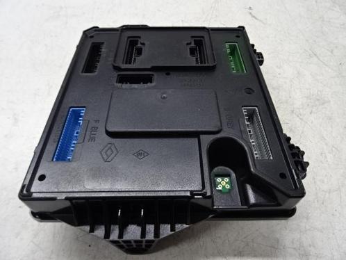ZEKERINGKAST Renault Fluence (LZ) (284B15364R), Auto-onderdelen, Elektronica en Kabels, Renault, Gebruikt