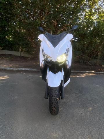 Scooter xmax 125 2014