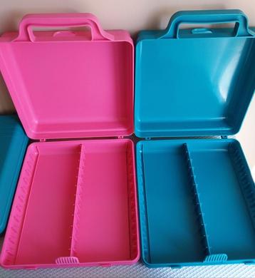 Draagtassen, opbergboxen en opbergkoffers voor 324 cassettes beschikbaar voor biedingen