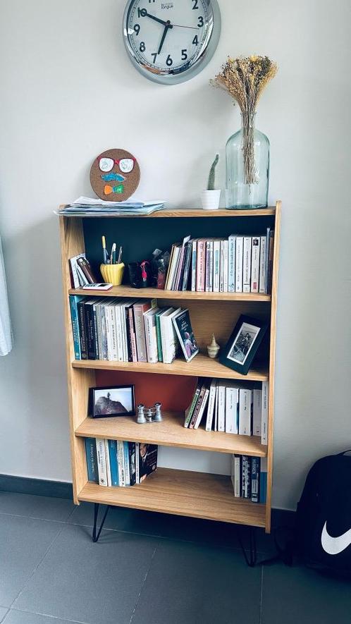 Houten boekenkast – retro design, Huis en Inrichting, Kasten | Boekenkasten, Gebruikt, Ophalen