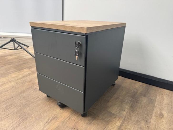 Metalen ladeblok antraciet + topblad, Computers en Software, Laptoptafels, Ophalen of Verzenden