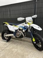 HQV 450 FE 2024 + kit SM, 450 cc, Bedrijf, Enduro, Minimaal motorrijbewijs A2