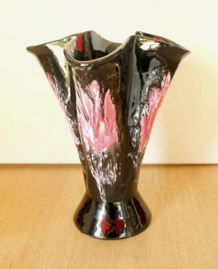 Vallauris vaas jaren '60, excentriek en perfectly vintage., Antiek en Kunst, Antiek | Keramiek en Aardewerk, Ophalen of Verzenden