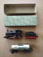 TRIX locomotief 701 + tender + wagon Mobiloel, Ophalen of Verzenden, Gebruikt, Locomotief, Trix