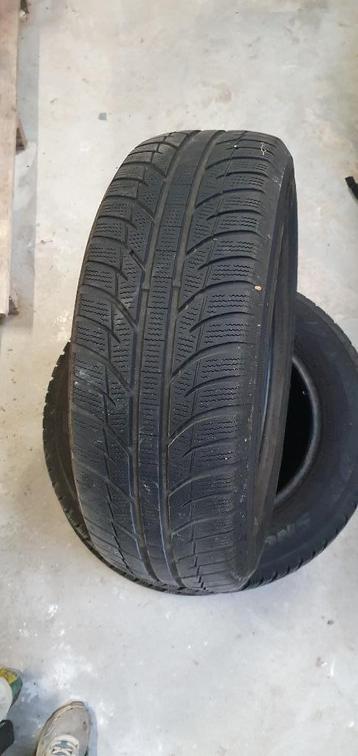 Pneu Hiver 195/65 R15 TOYO snowprox S943 beschikbaar voor biedingen