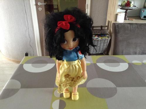 Disney Sneeuwwitje annimator pop (45 cm), Kinderen en Baby's, Speelgoed | Poppen, Gebruikt, Babypop, Ophalen of Verzenden