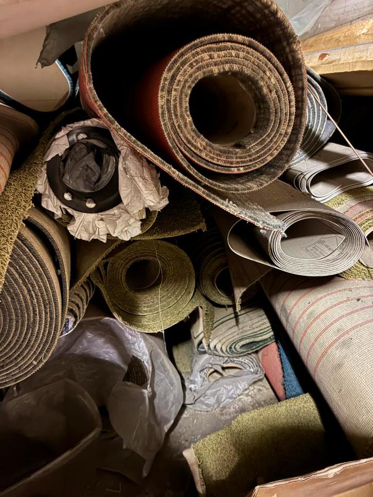 Free hotel carpets, Huis en Inrichting, Stoffering | Tapijten en Vloerkleden, Zo goed als nieuw, Ophalen