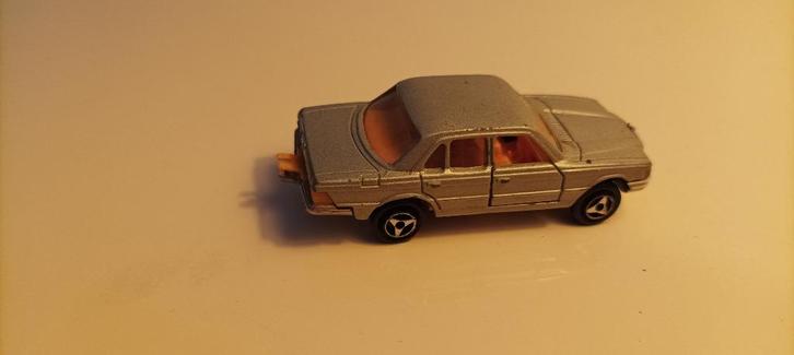 Majorette nr 249 - Mercedes450 SE - 1/60, Verzamelen, Automerken, Motoren en Formule 1, Gebruikt, Auto's, Ophalen of Verzenden