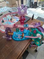 Shimmer and shine glijbaan met 2 tapijten en figuren, Ophalen, Gebruikt