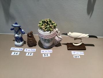 10 tallen kleine reis souvenirs en andere beschikbaar voor biedingen