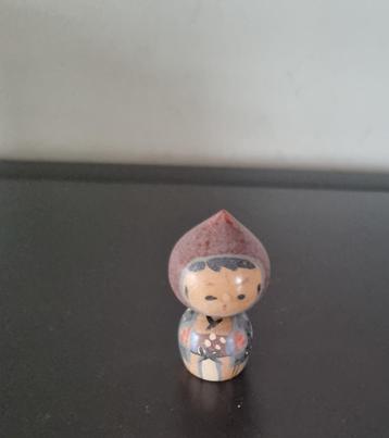 Vintage Donguri (Acorn/Eikeltje) Kokeshi beschikbaar voor biedingen