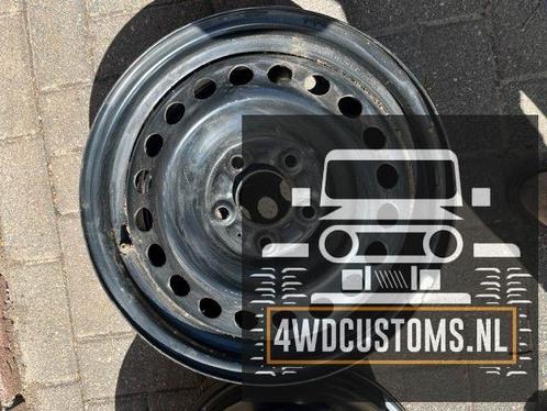 velgen  16 inch toyota hi lux   4 stuks SET, Auto-onderdelen, Banden en Velgen, Banden en Velgen, Personenwagen, Gebruikt, Ophalen of Verzenden