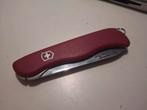 Victorinox alpeneer 111mm, Caravans en Kamperen, Ophalen of Verzenden, Zo goed als nieuw