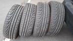 4 pneus quasi neufs Uniroyal 215/60 R17, Enlèvement ou Envoi, Pneus été, Pneu(s), Utilisé