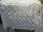 Vintage sprei, geknoopt, 200 cm x 174 cm, Antiek en Kunst, Ophalen of Verzenden