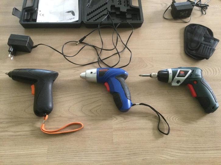 3x Accu Schroevendraaiers te koop samen aan 12€, Doe-het-zelf en Bouw, Gereedschap | Handgereedschap, Gebruikt, Ophalen of Verzenden