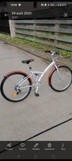 24 inch meisjesfiets met accessoires, 24 inch, Gebruikt, Handrem, Decathlon