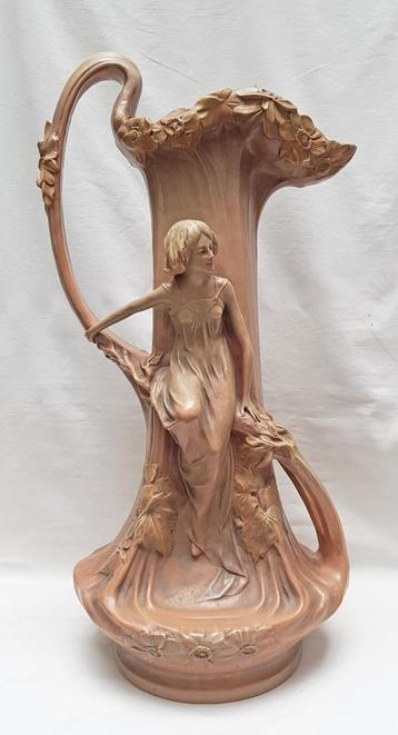 Art Nouveau Vaas (68 cm) - Johann Maresh. beschikbaar voor biedingen