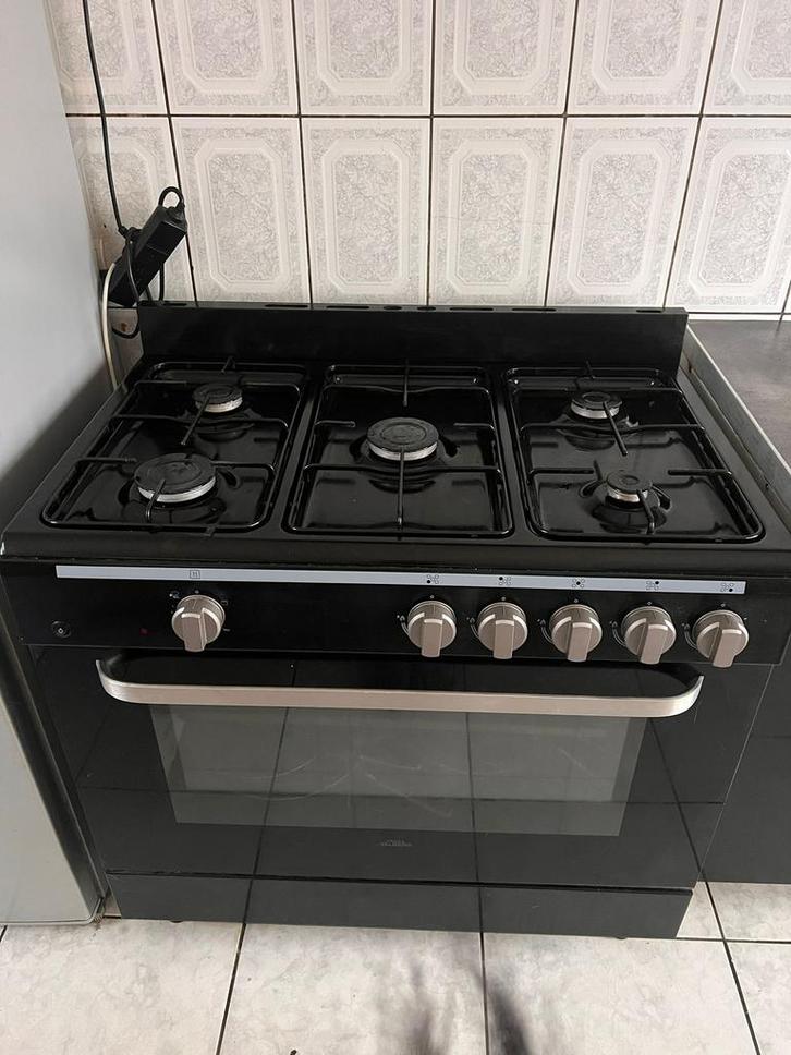 Cuisinere gaz 5bec, Elektronische apparatuur, Fornuizen, Zo goed als nieuw, Gas, Ophalen