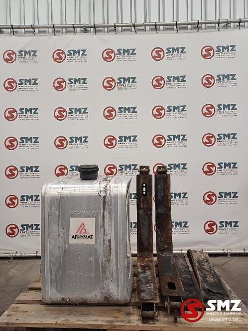 Occ hydraulische tank 200L + steunen Afhymat, Auto-onderdelen, Vrachtwagen-onderdelen, Overige merken, Overige Auto-onderdelen