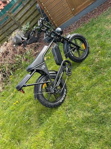 Ouxi v8 snelheid 25 192 km achter zit, Tickets en Kaartjes, Kortingen en Cadeaubonnen, Drie personen of meer, Kortingsbon, Arrangement